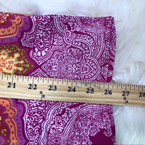 TravelSmith 3/4 Sleeve V Neck Tunic SP - Picture 6 of 8